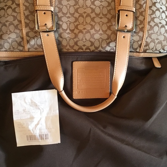AVA Coach Voyage Signature Cabin Bag XL . Bag has been used shows minimal … - Picture 4 of 4